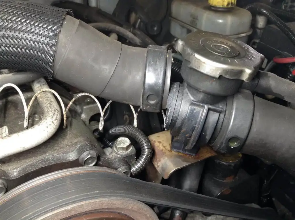Can a Bad Radiator Hose Cause Overheating?
